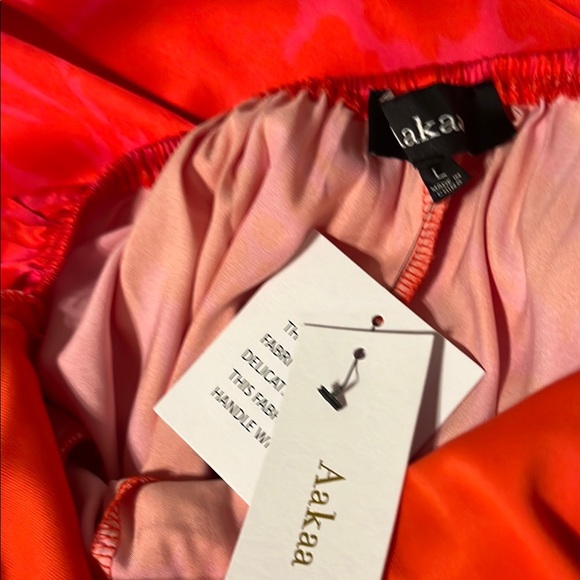 Elegant Strapless Red/pink jumpsuit , back tie / size large - Picture 5 of 5